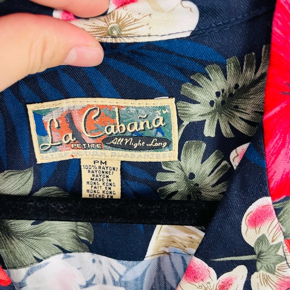 La Cabaña Hibiscus Floral Aloha Hawaiian Button Down Shirt - Picture 2 of 5